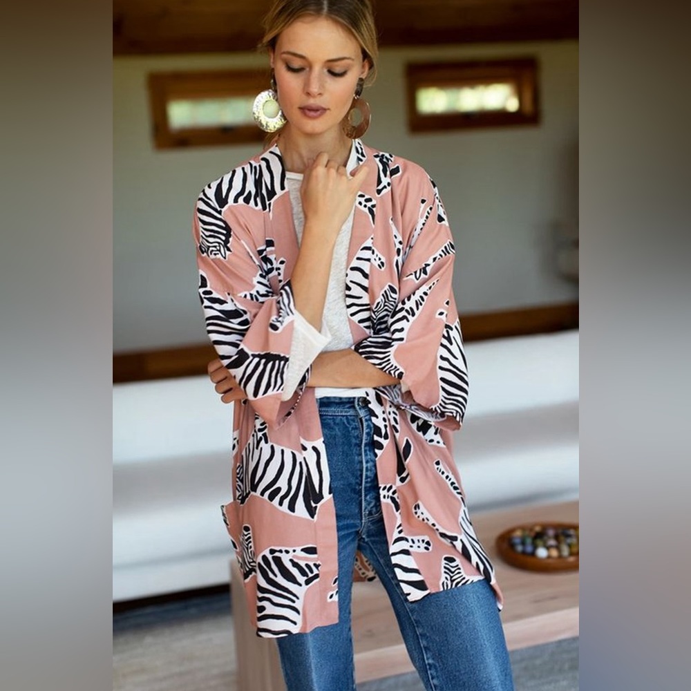 Emerson Fry Fete Kimono, Zebra